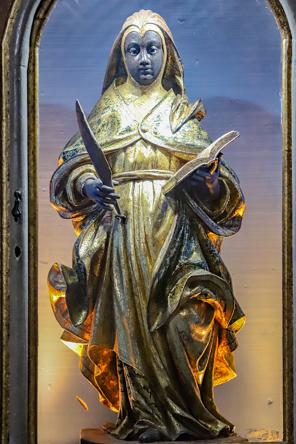 Santa Efigénia